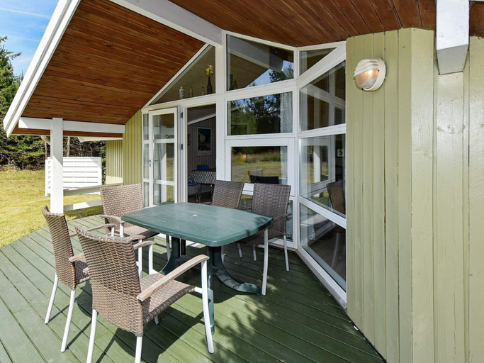 Others 4, Exotic Holiday Home in Nørre Nebel With Sauna, Varde
