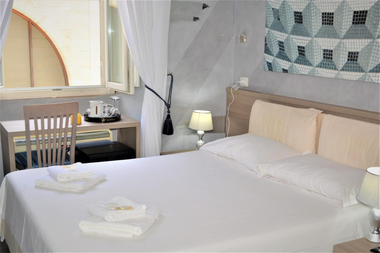 Bedroom 3, Art And Relax Termini, Roma