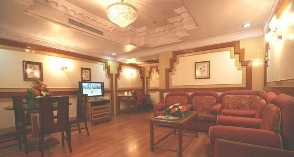 Others 5, The Capitol, Bangalore