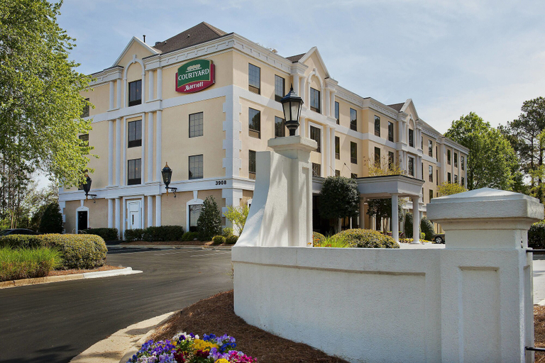 Exterior & Views 2, Courtyard by Marriott Raleigh Crabtree Valley, Wake