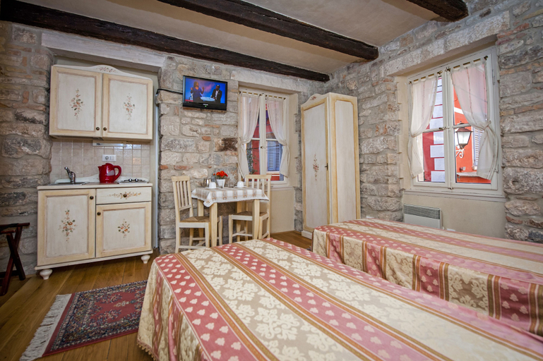 Bedroom 3, Residence Marco Polo, Rovinj