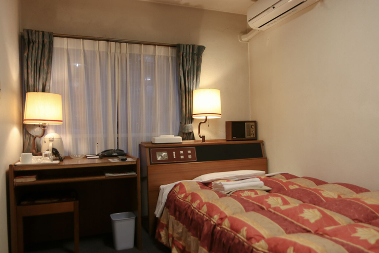 Bedroom 3, Kochi Business Hotel Bekkan, Kōchi