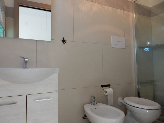 Bathroom 5, B&B Eleonora D'Arborea, Nuoro