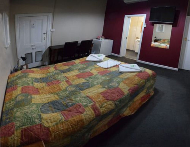 Bedroom 9