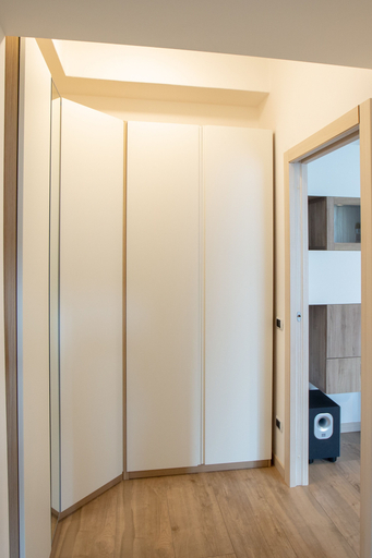 Others 4, Home Hotel - Rogoredo 27, Milano