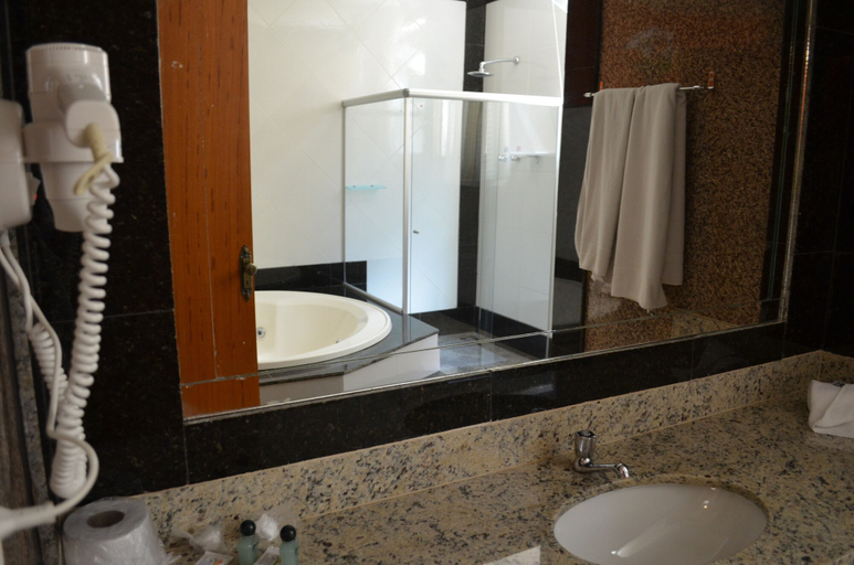 Bathroom 4, Hotel Green Hill, Juiz de Fora