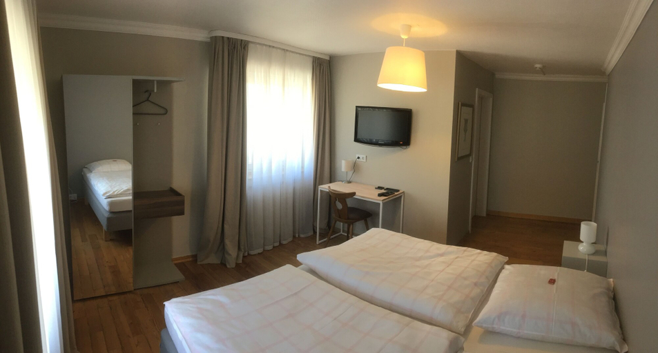 Bedroom 2, Hotel & Restaurant Zur Moselterrasse, Trier-Saarburg