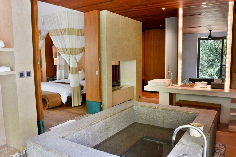 Bathroom 3, Honeymoon Hotel, Nantou