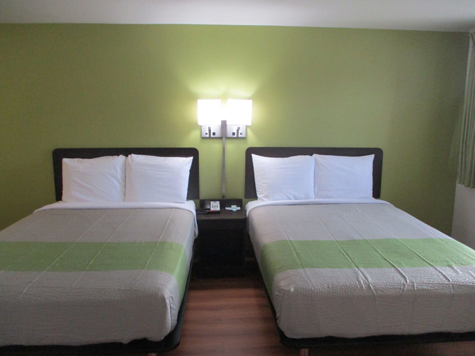 Bedroom 3, Motel 6 North Olmsted, OH - Cleveland, Cuyahoga