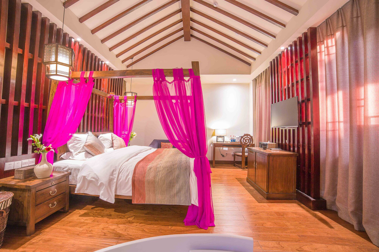 Bedroom 2, Li Jiang Tang Feng Yard No.4, Lijiang