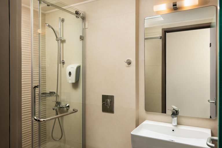 Bathroom 4, Royal Sun Hotel, Crete