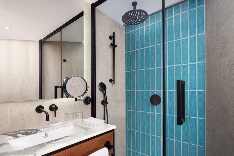 Bathroom 4, Four Points by Sheraton Matosinhos, Matosinhos