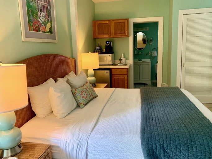 Bedroom 4, Westwinds Inn, Monroe