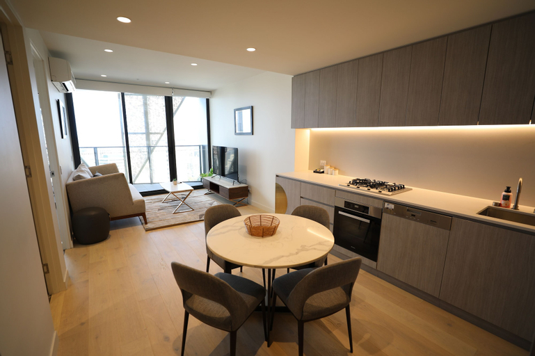 Dining Room 8