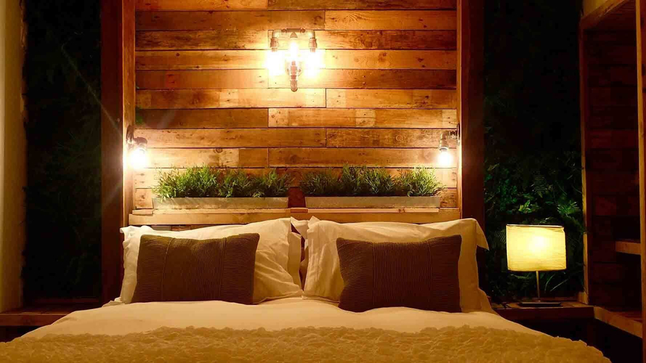 Bedroom 3, The Lodge Rooms, Gloucestershire