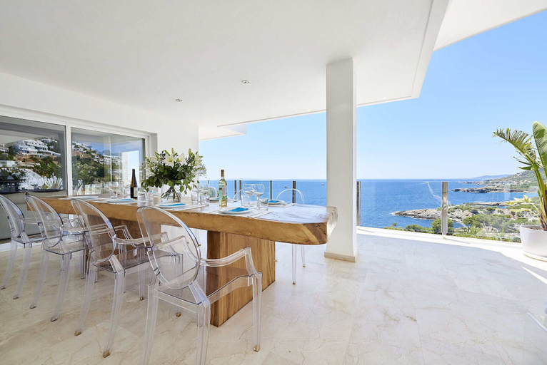 Others 5, Casa Melia, Baleares