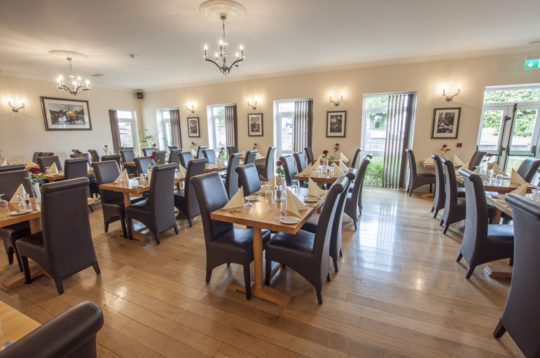 Food & Drinks 5, Exeter Court Hotel, Devon