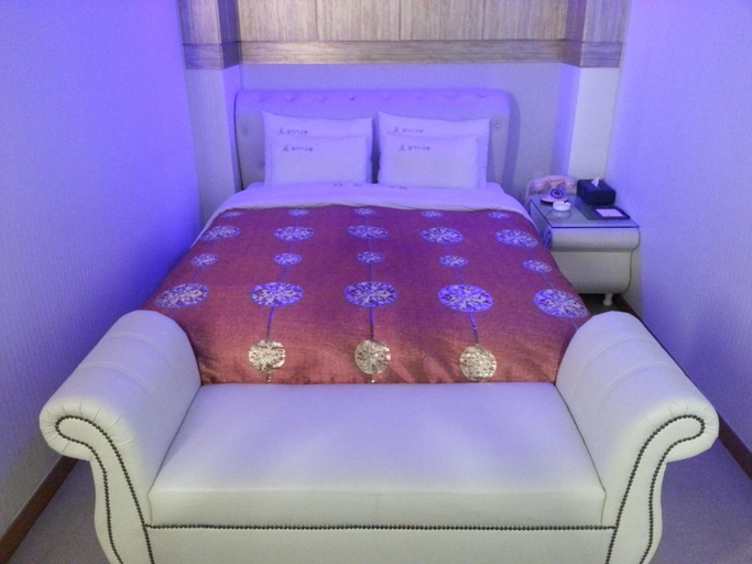 Bedroom 3, MJ Hotel, Jeju