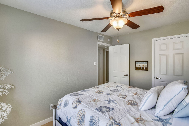 Bedroom 3, Anchor by Pleasure Pier II, Galveston