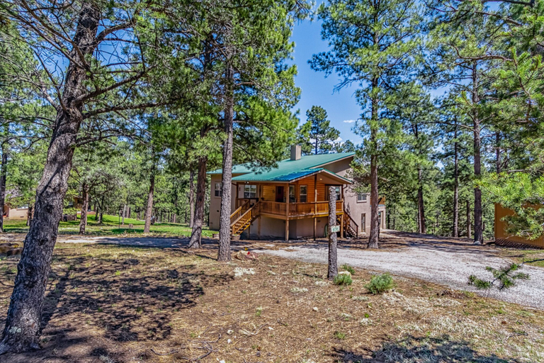 Exterior & Views, Cozy Knotty and Nice - Four Bedroom Cabin, Lincoln