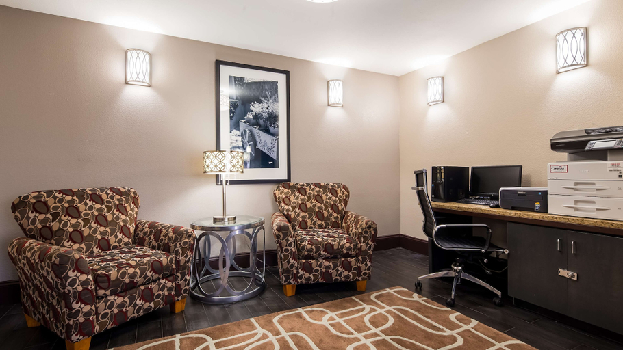Others 5, Best Western Coachlight, Phelps