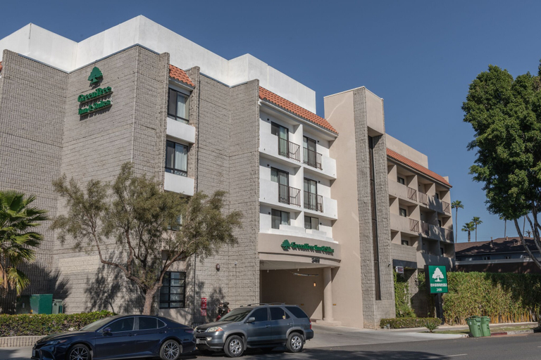 Exterior & Views 2, GreenTree Inn & Suites Alhambra, Los Angeles
