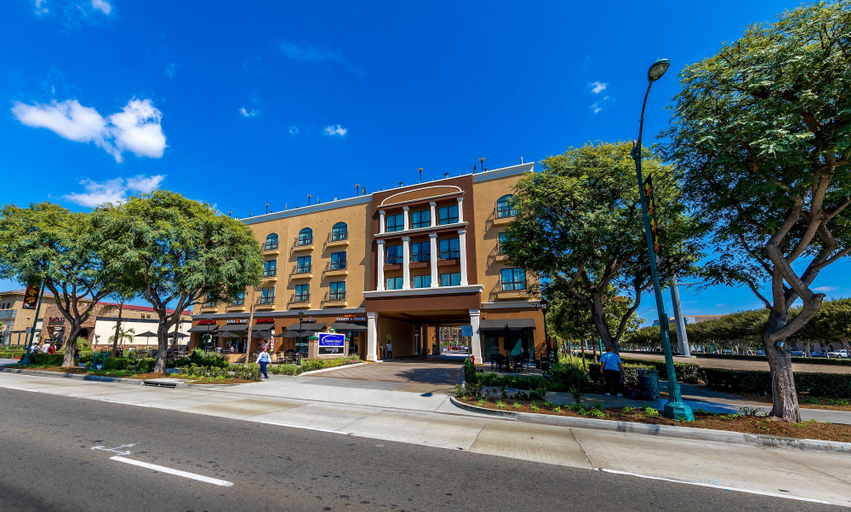 Exterior & Views 2, Grand Legacy At the Park, Orange