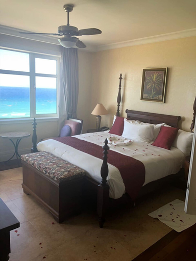 Bedroom 3, Palmyra Luxury Beach Condo