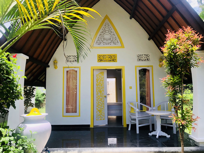 Exterior & Views 2, Pelangi Cottages and Restaurant, Lombok