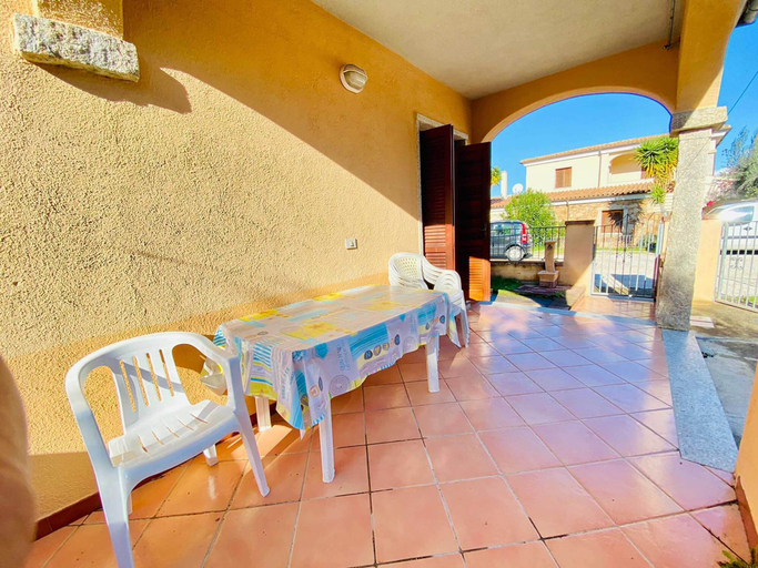 Terrace/patio 2, Casa Vacanza Silvaredda, Nuoro