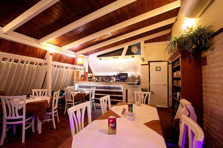 Food & Drinks, Hotel Kastria, Tiranës