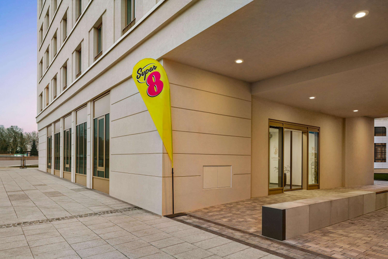 Exterior & Views 2, Super 8 by Wyndham Chemnitz, Chemnitz