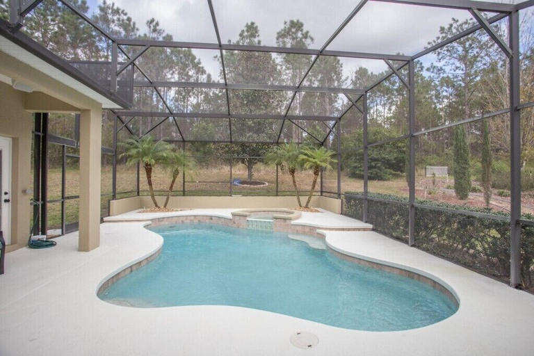 Sport & Beauty 4, 732bd 4 Bedroom Villa by RedAwning, Polk