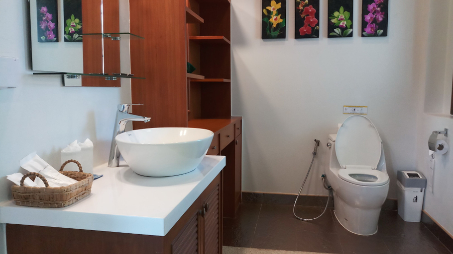 Bathroom 3, Villa Warin Khao Lak, Takua Pa