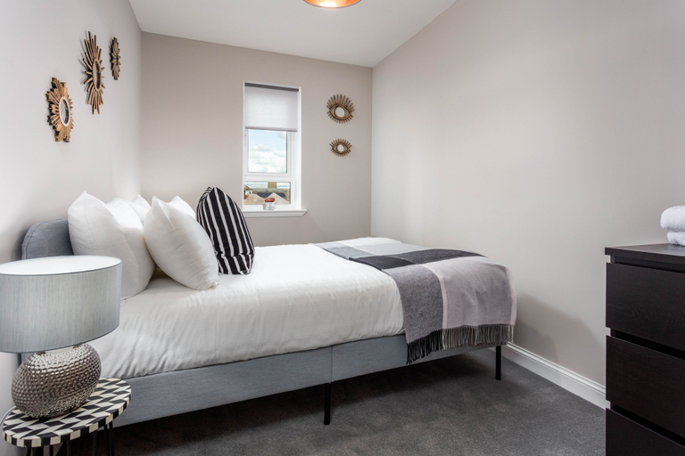 Bedroom 2, Waverley Suite No57 - Donnini Apartments, South Ayrshire
