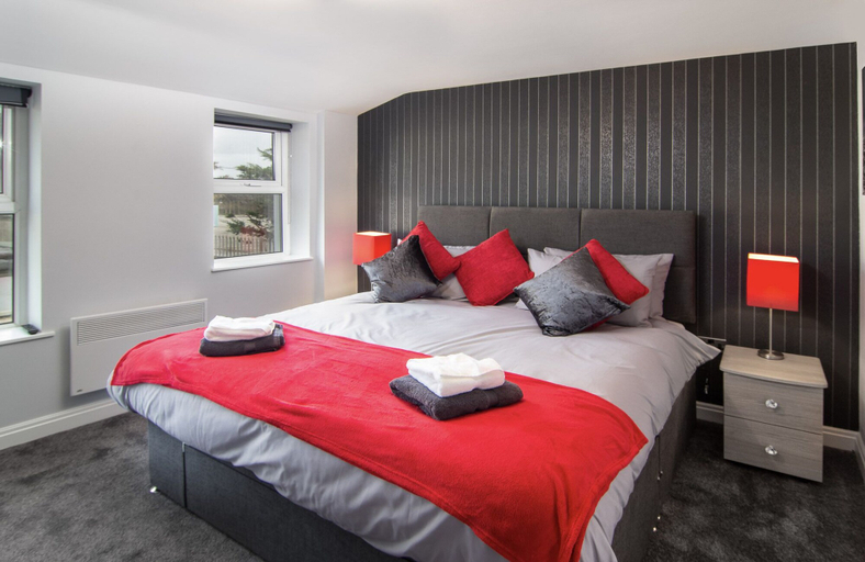 Bedroom 4, 2 Bedrooms Sleeps 6 Near Top Blackpool Attractions, Blackpool