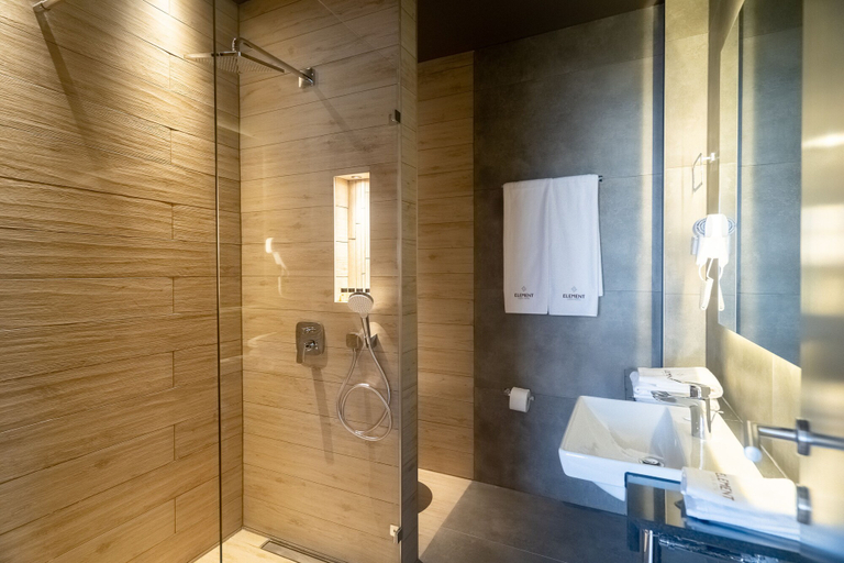 Bathroom 3, Hotel Element, Novi Sad