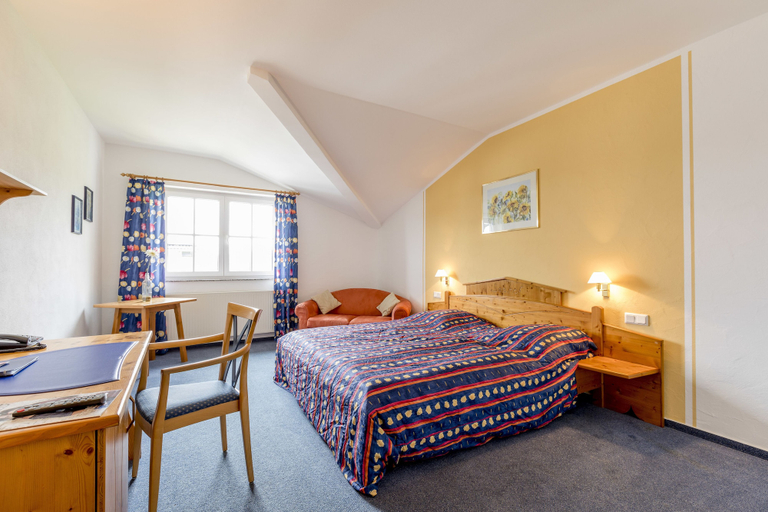 Bedroom 2, Seehof am Aartalsee, Lahn-Dill-Kreis