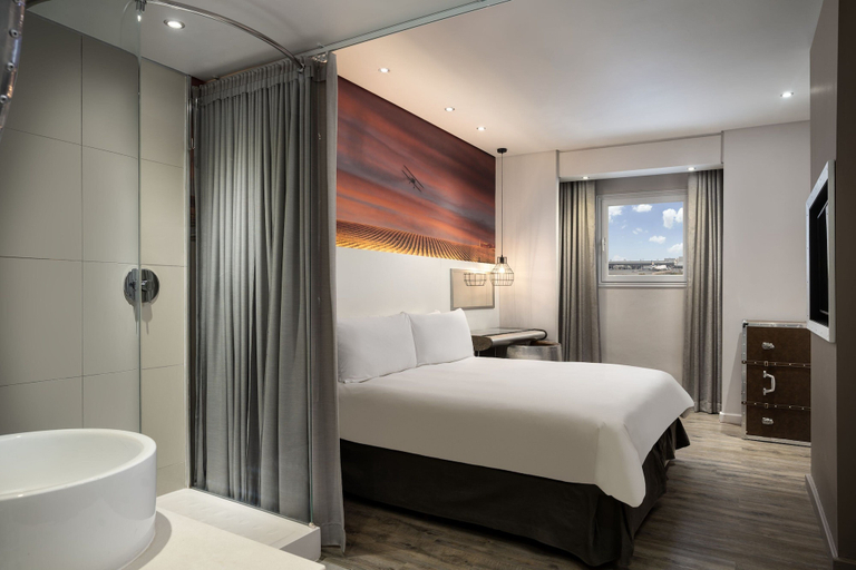 Bedroom 3, Protea Hotel by Marriott O.R. Tambo Airport, Ekurhuleni
