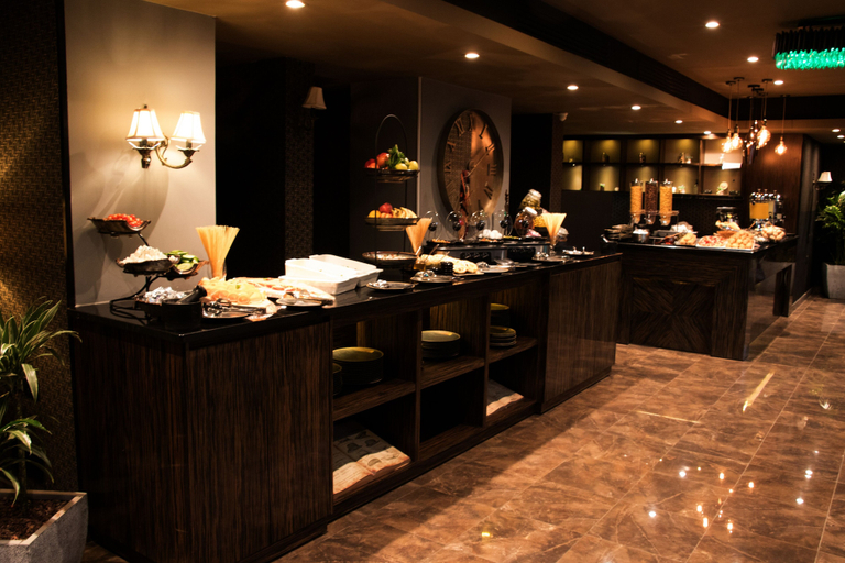 Food & Drinks 5, Seas Hotel Amman, Wadi Essier