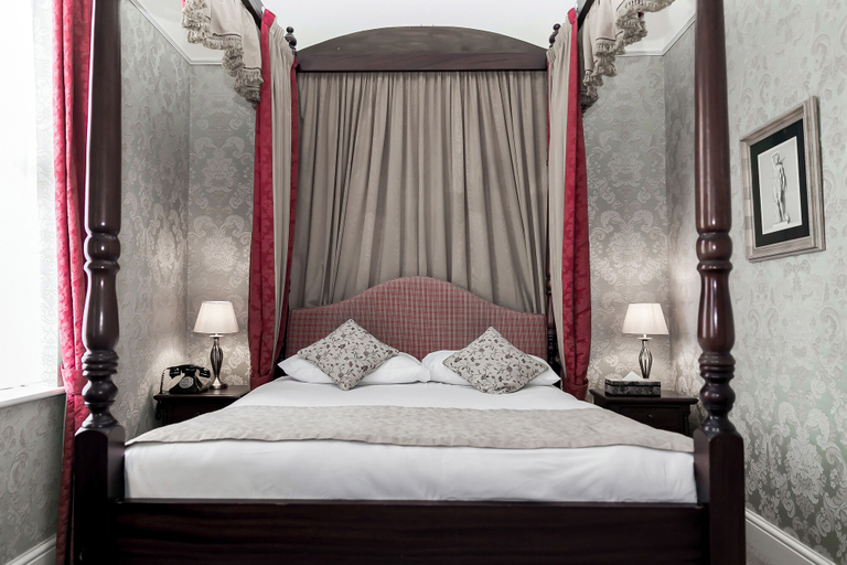Bedroom 2, Butlers Townhouse, Dublin