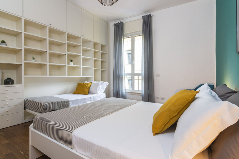 Room 5, Santa Valeria - 4 Bedrooms Apartment, Milano