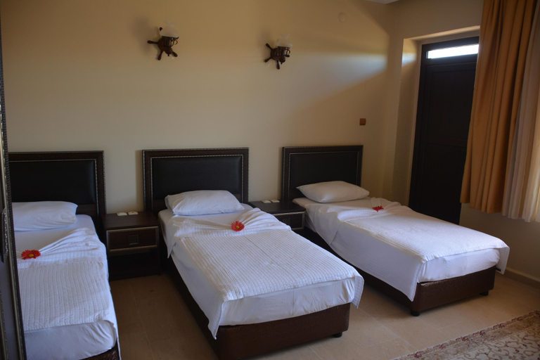 Bedroom 3, Turabdin Hotel, Midyat
