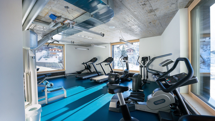 Others 5, wellnessHostel3000, Surselva