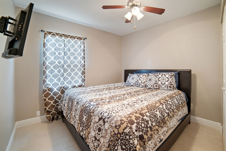 Bedroom 3, 3BR House in Tampa by Tom Well IG - 3220, Hillsborough