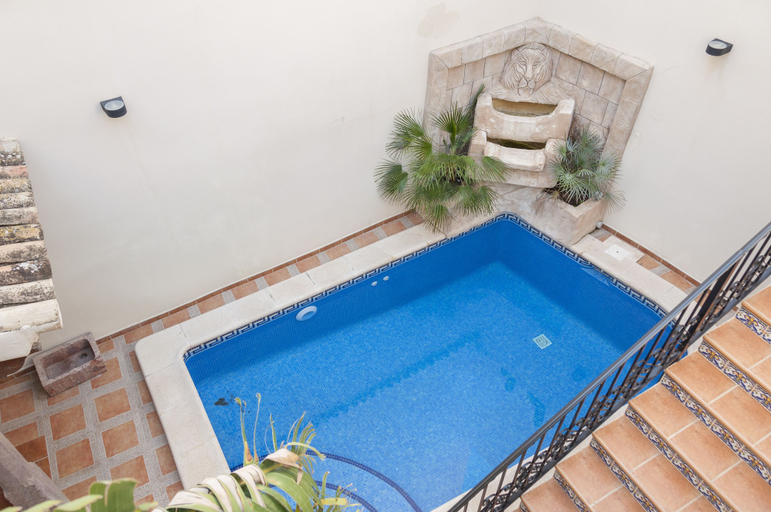 Sport & Beauty, Casa Entre Viñas, Alicante