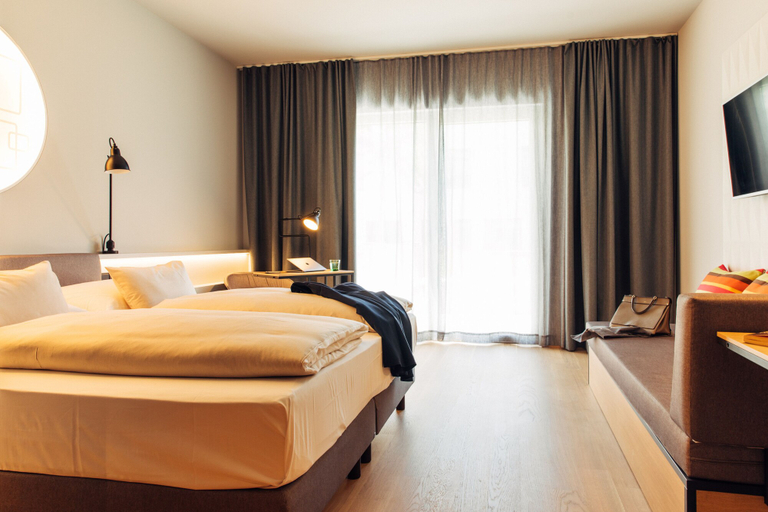 Bedroom 2, harry's home Telfs hotel & apartments, Innsbruck Land