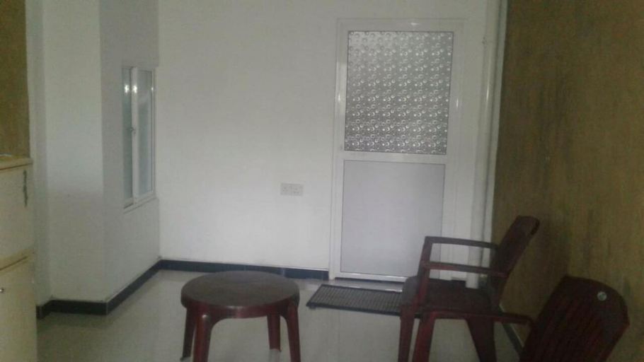 Others 3, Villa Nevil, Negombo