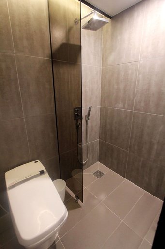 Bathroom 3, Dublin Hotel, Busanjin