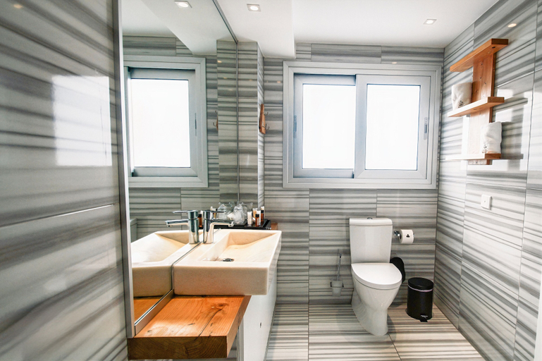 Bathroom 5, The Ciao Stelio Deluxe Hotel - Adults Only, Larnaca